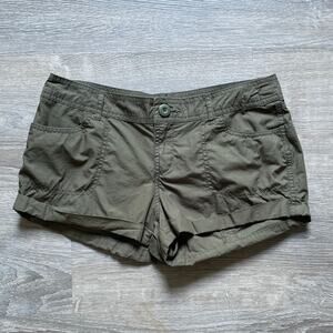 Y2K Army Green Forever 21 Low Rise Utility Booty Shorts Sz M/M Indie Sleaze Dune